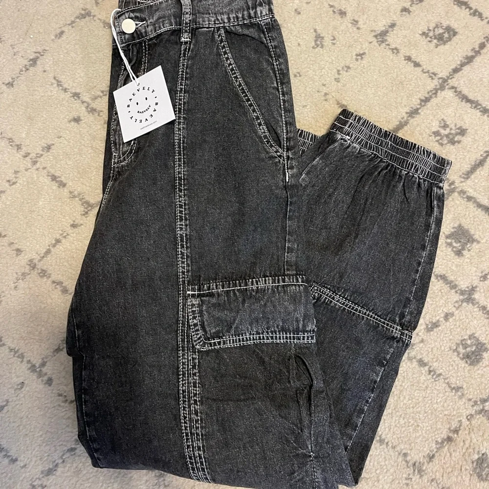 Black Cargo Pants - Picture 3 of 7
